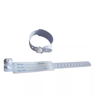 İyi fiyat PVC Tıbbi kimlik bileziği Tıbbi tüketim malzemeleri Konforlu Tek kullanımlık dayanıklı ve suya dayanıklı kimlik bileziği çevrimiçi