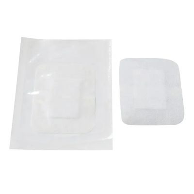 İyi fiyat CE ISO Sertifikaları ile 10 * 15CM Steril Yapışkanlı Dokuma Olmayan Cerrahi Yara Pansuman çevrimiçi