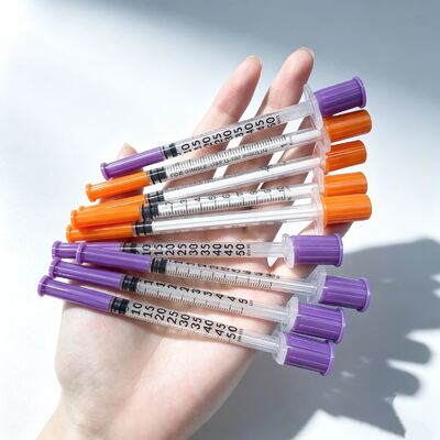 İyi fiyat Tek kullanımlık insülin şırınğı 0.5cc 1cc Tıbbi Etral İnce Duvarlı İnsülin Şırınıkları Özel Renkli Çevrimiçi